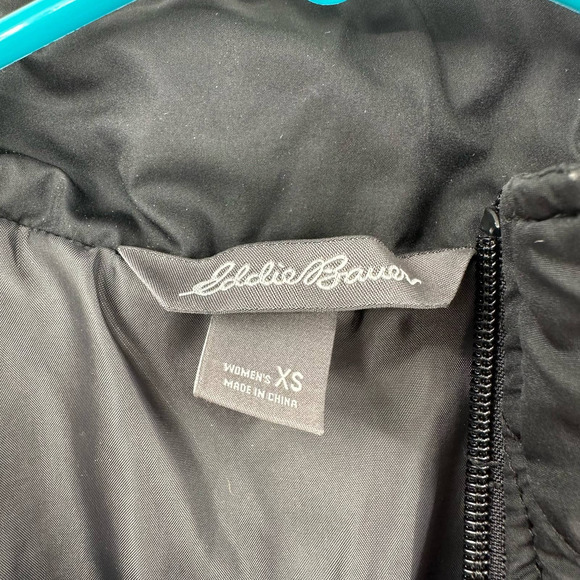 Eddie Bauer size XS black quilted puffer full zip vest with pockets - Picture 2 of 4